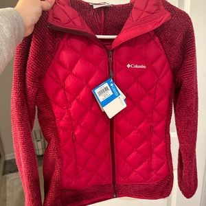 BEAUTIFUL Columbia women’s lightweight jacket.